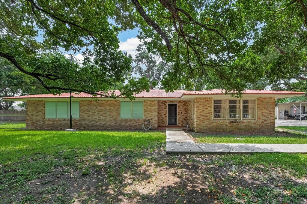 5606 Highland Road, Santa Fe