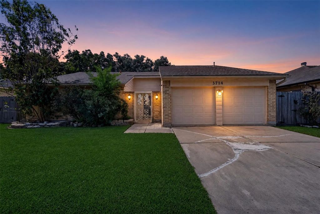 3714 Parkridge Glen Drive, Houston