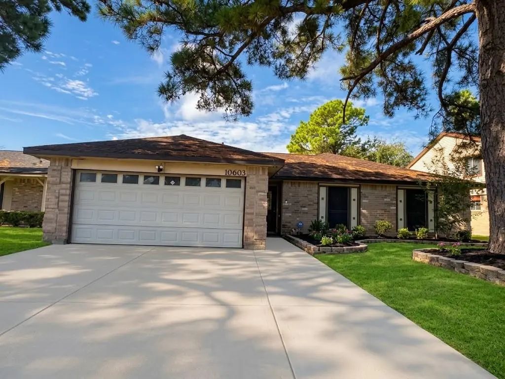 10603 Mackenzie Drive, Houston