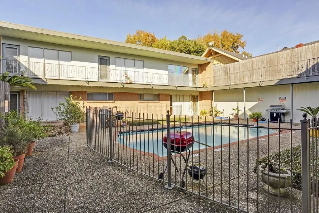 3703 Roseland Street 4, Houston