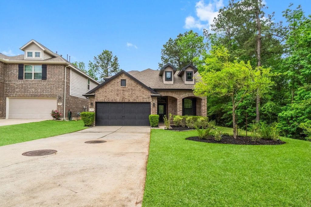 113 Logan Pass Court, Montgomery