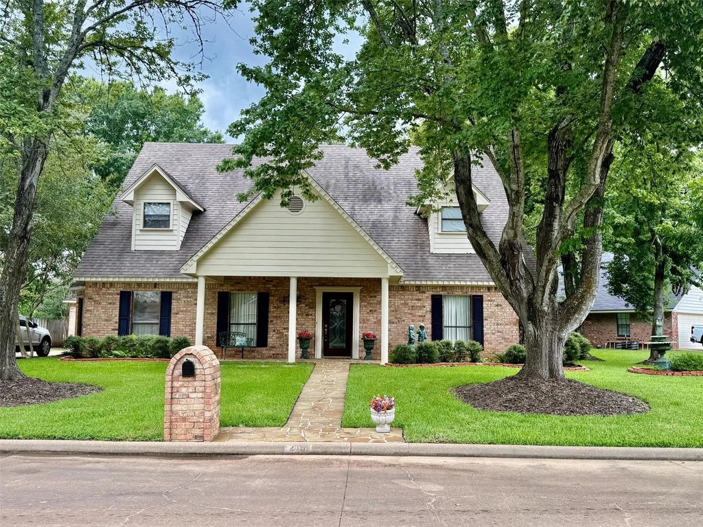 215 Enchanted Estates Drive, Crockett