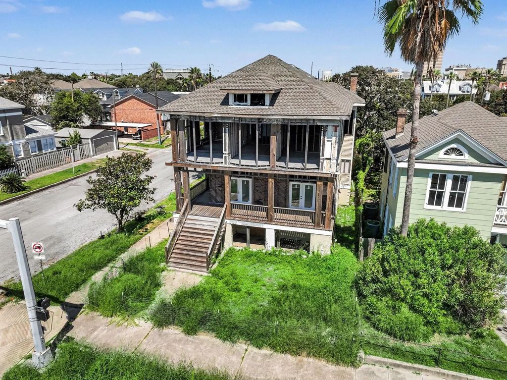 1128 Broadway Street, Galveston