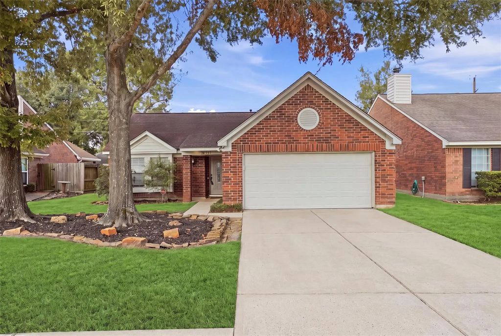 18719 Yaupon Trail, Humble