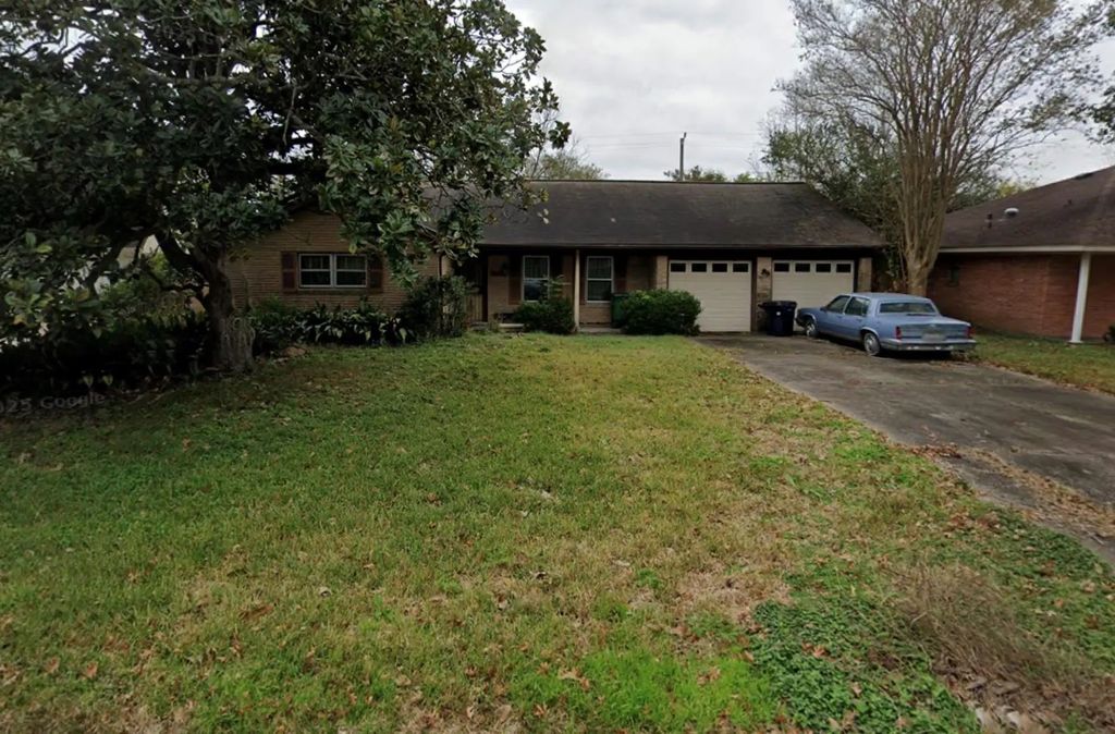 9623 Meadowland Drive, Houston