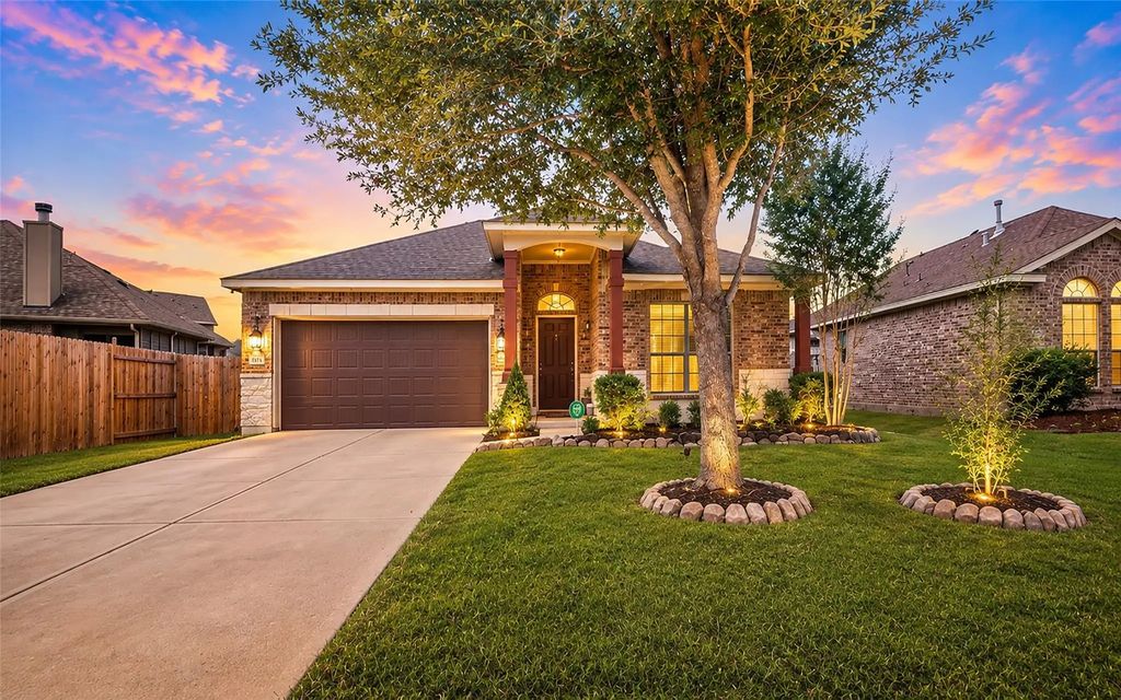 18322 Redoak Manor Lane, Cypress