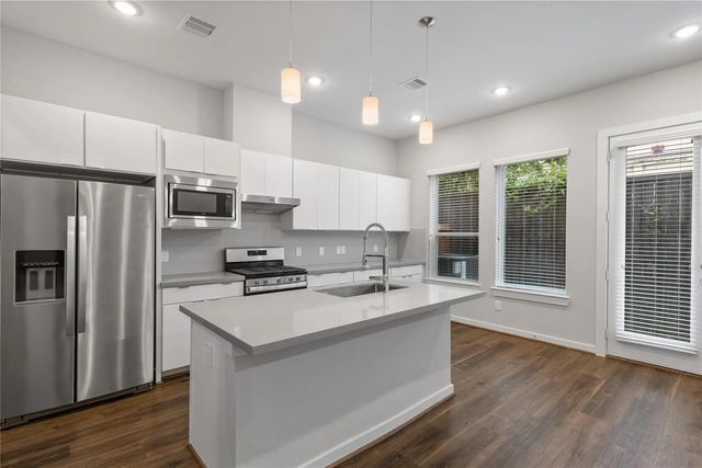 608 Thornton Oaks Lane, Houston