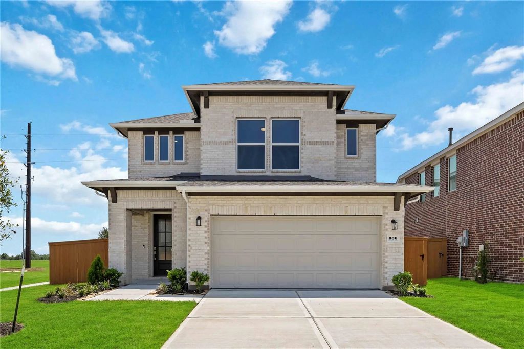 806 Mockingbird Passage Drive, Beasley