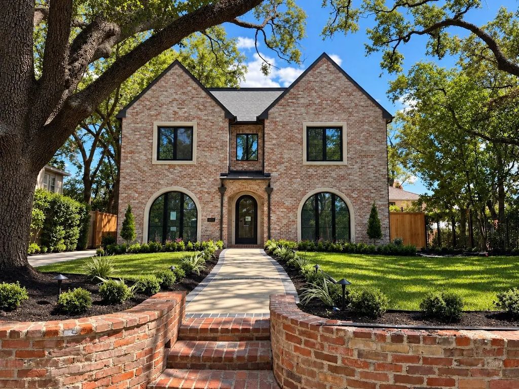 2247 Chilton Road, Houston