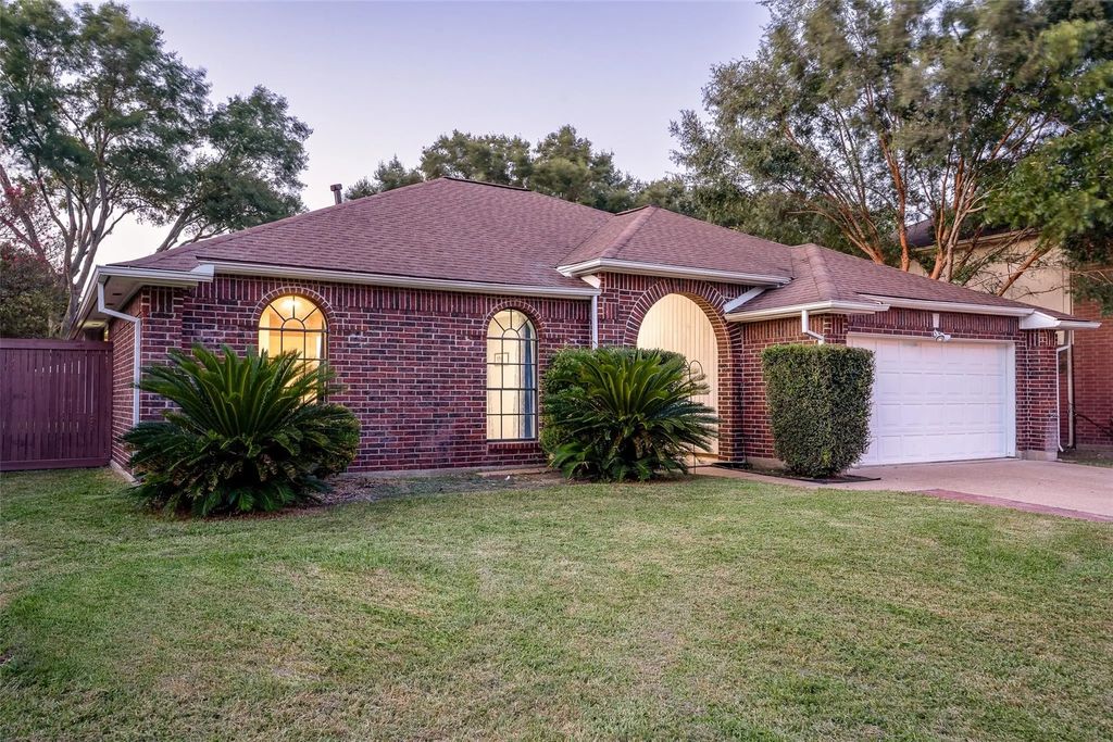 13414 Blackbird Drive, Cypress