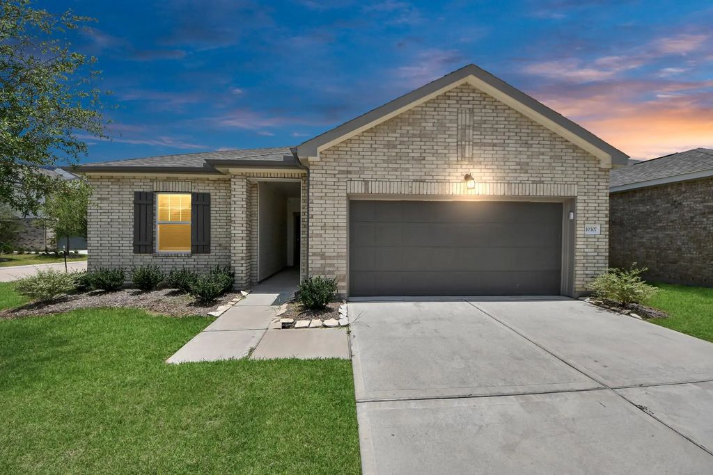 10307 Malta Trace Drive, Rosharon