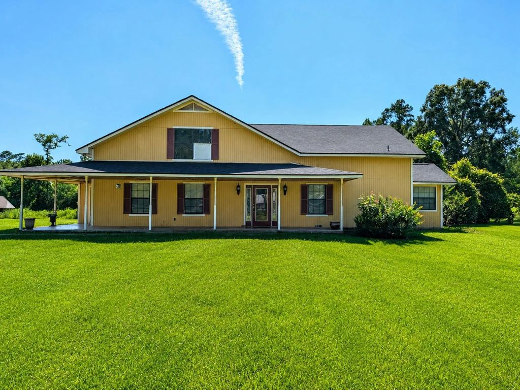 3717 Fm 1136, Orange