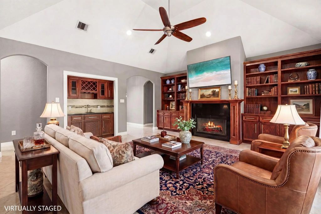 600 River Bend Drive, Baytown