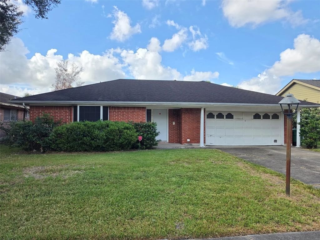 11914 Kirkbriar Drive, Houston