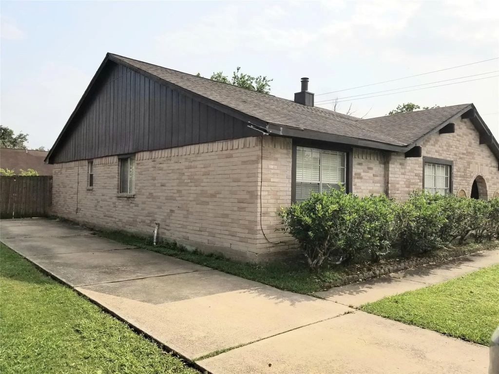 13915 Cravenridge Drive, Houston
