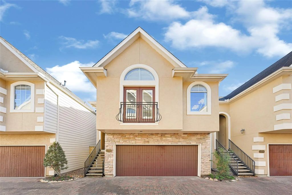5206 Washington Avenue, Houston