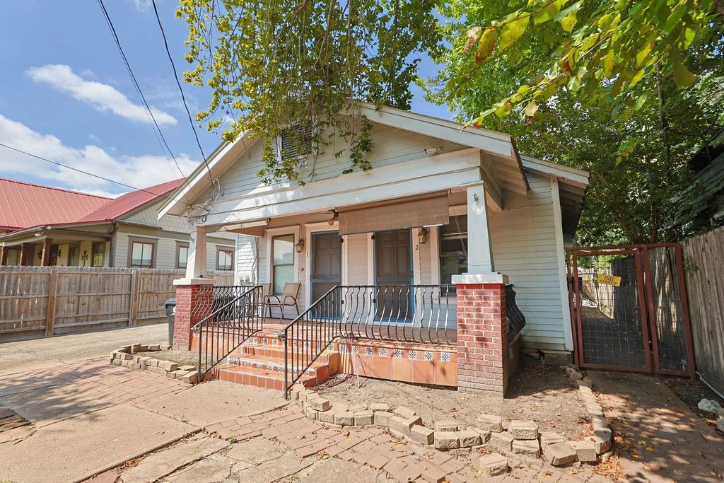 405 James Street 2, Houston