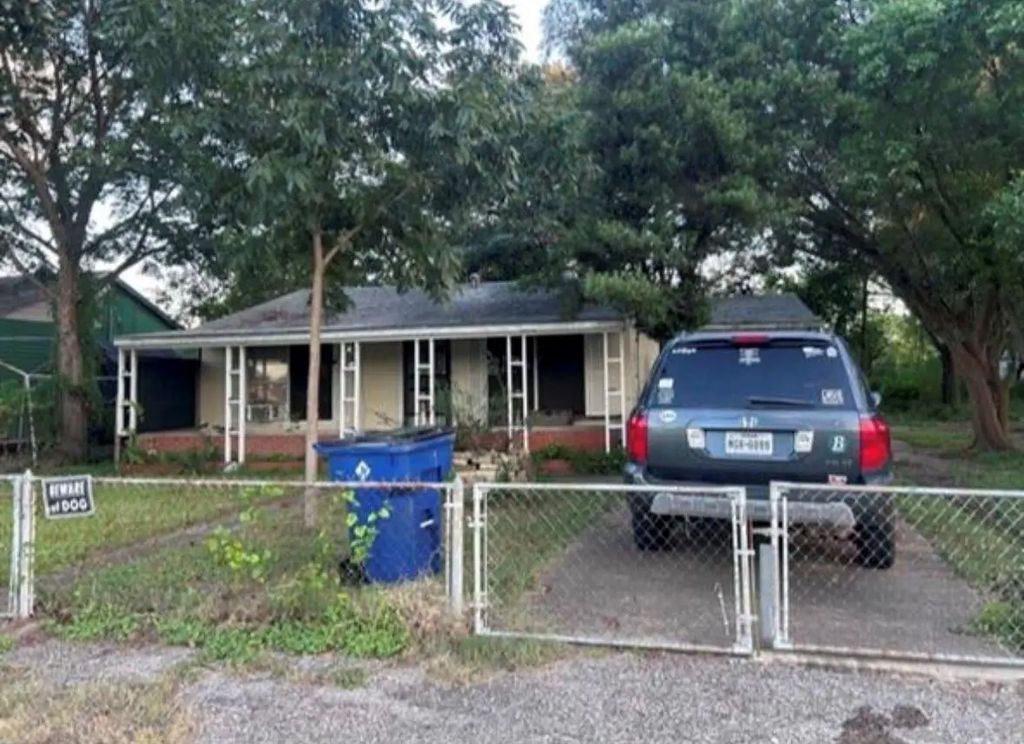 2919 2nd Avenue N, Texas City