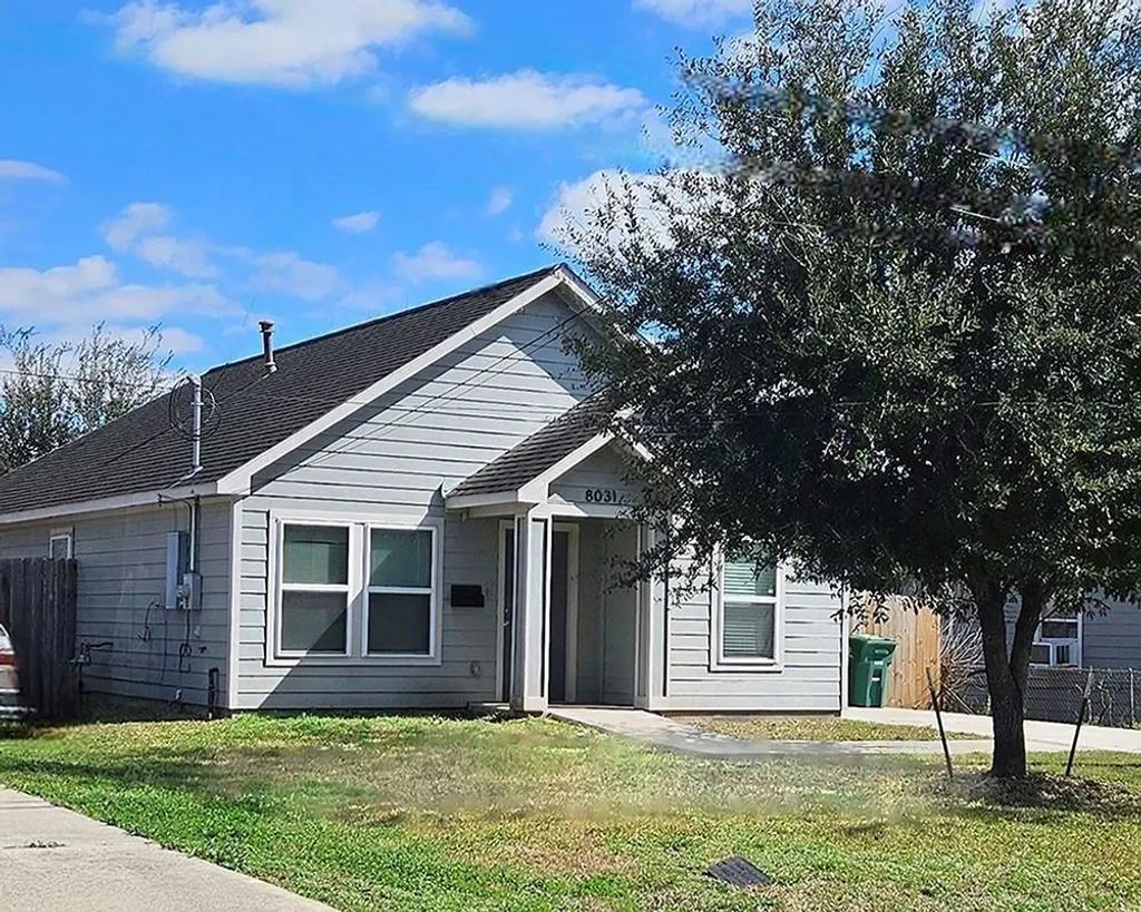8031 Canyon Street, Houston