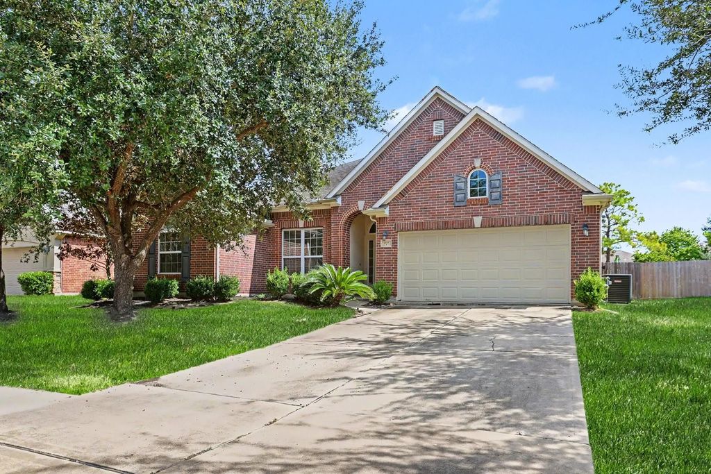 2713 Autumn Falls Drive, Pearland
