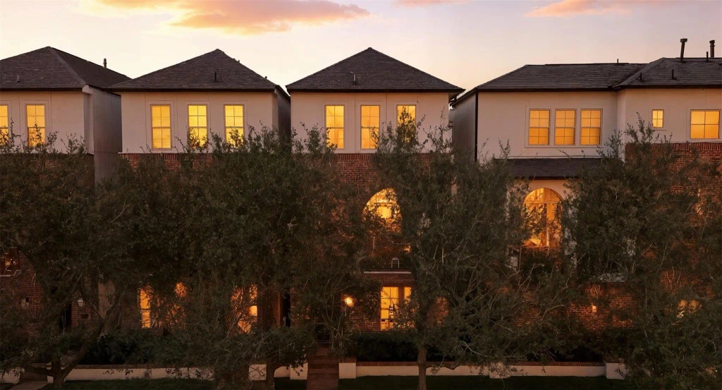 704 Paige Street, Houston