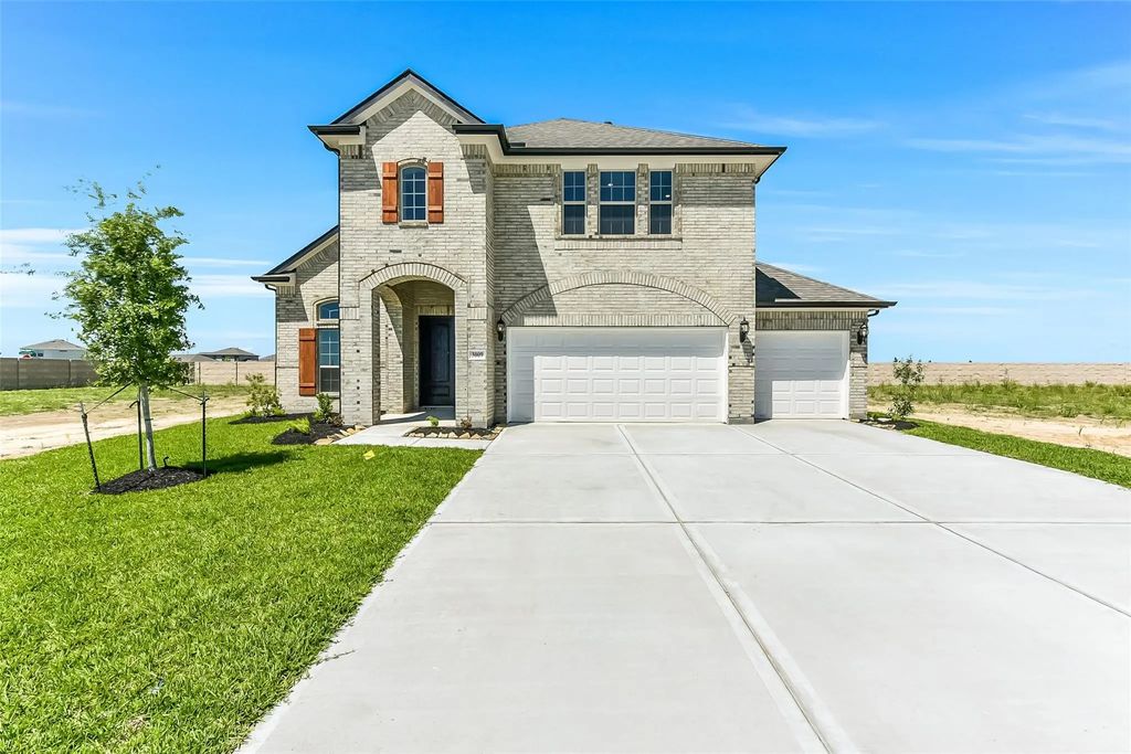 3009 Sentineal Meadows Lane, Dayton