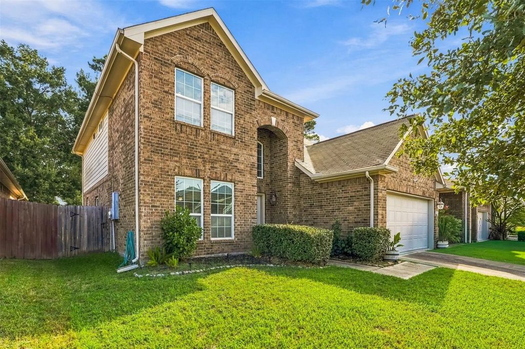 22754 Highland Bluff Lane, Spring