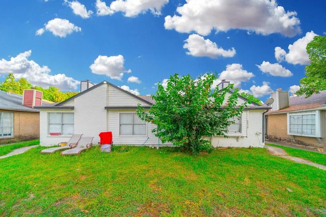 5414 Farley Drive, Houston