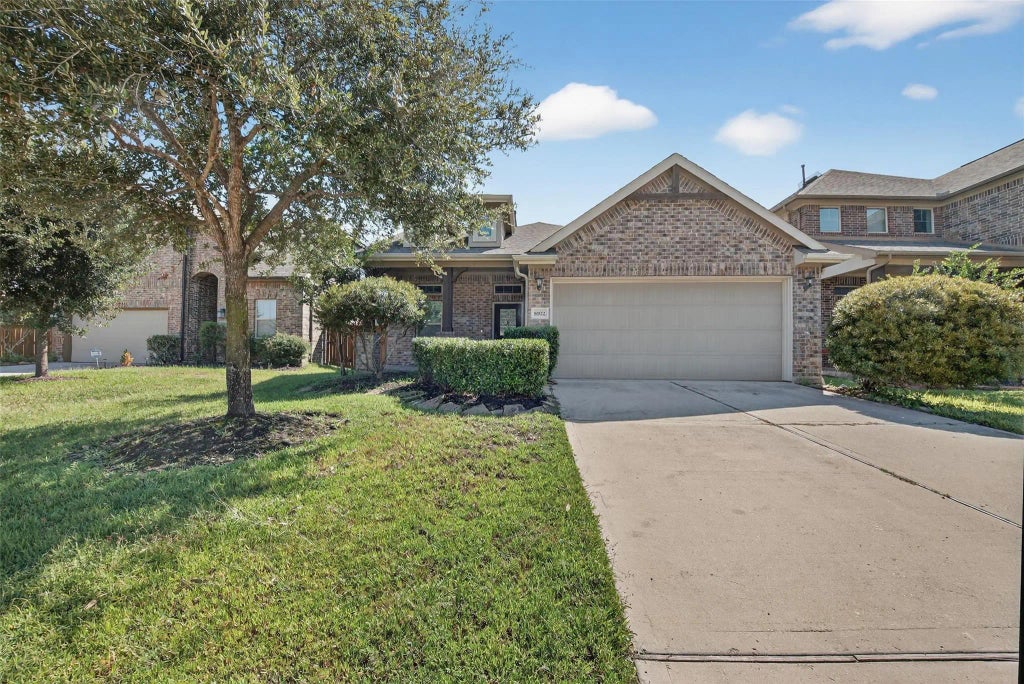 8922 Pinenut Drive, Cypress