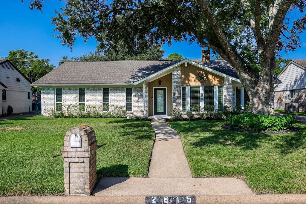 2815 Manila Lane, Houston