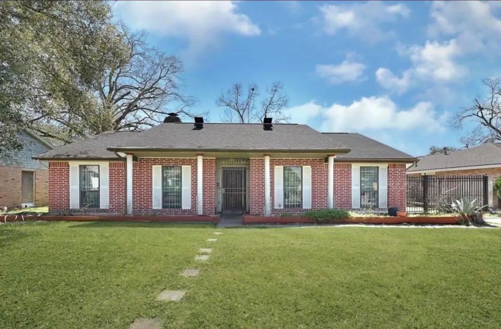 11807 Stroud Drive, Houston