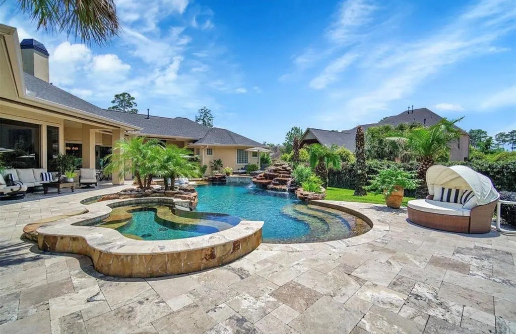 8103 Hideaway Lake Circle, Spring