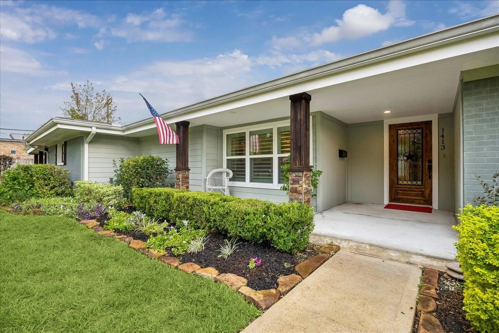 1413 Waseca Street, Houston
