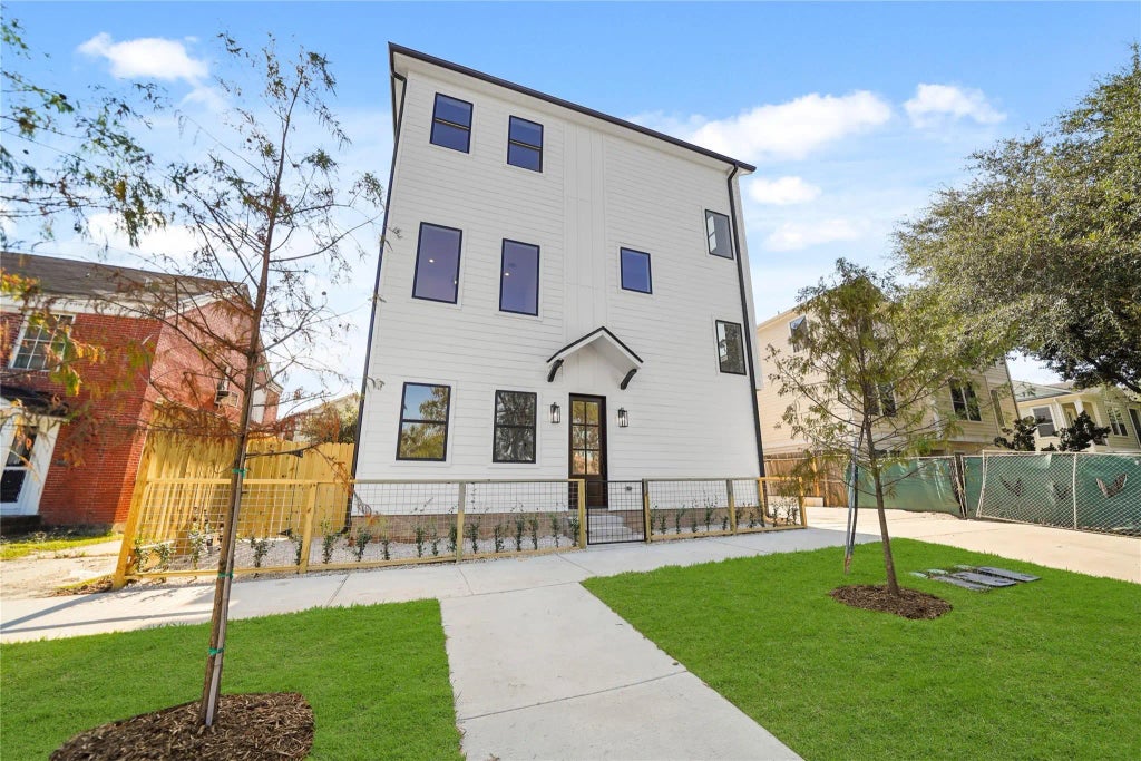 1908 Wheeler Street, Houston