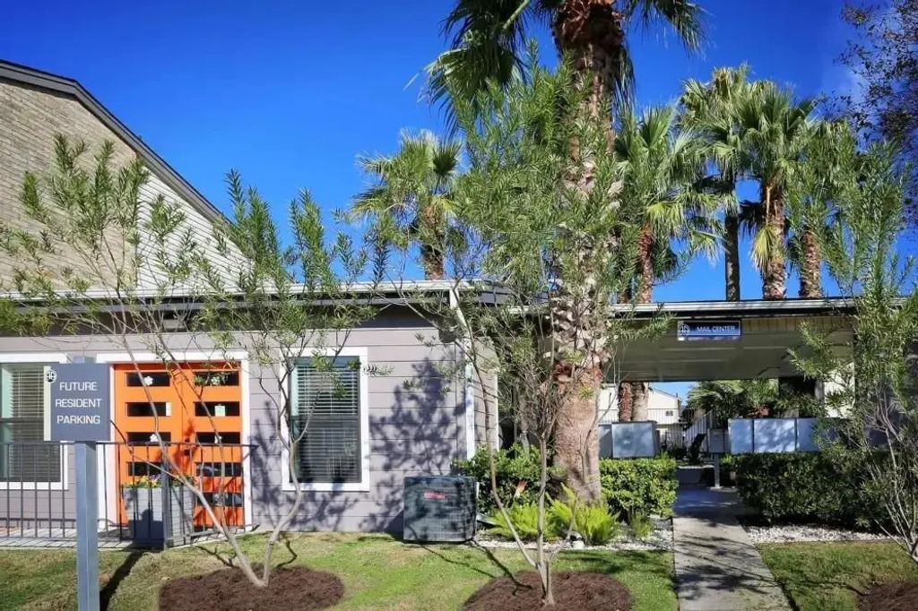 8000 Midcrown Drive 1303, San Antonio