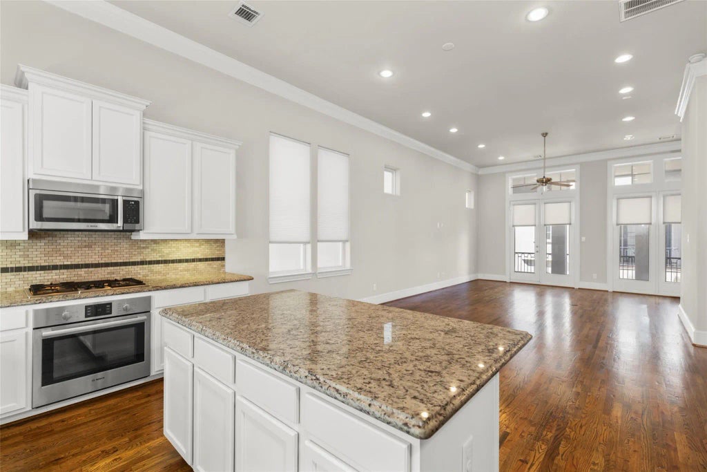 2123 Mcilhenny Street, Houston