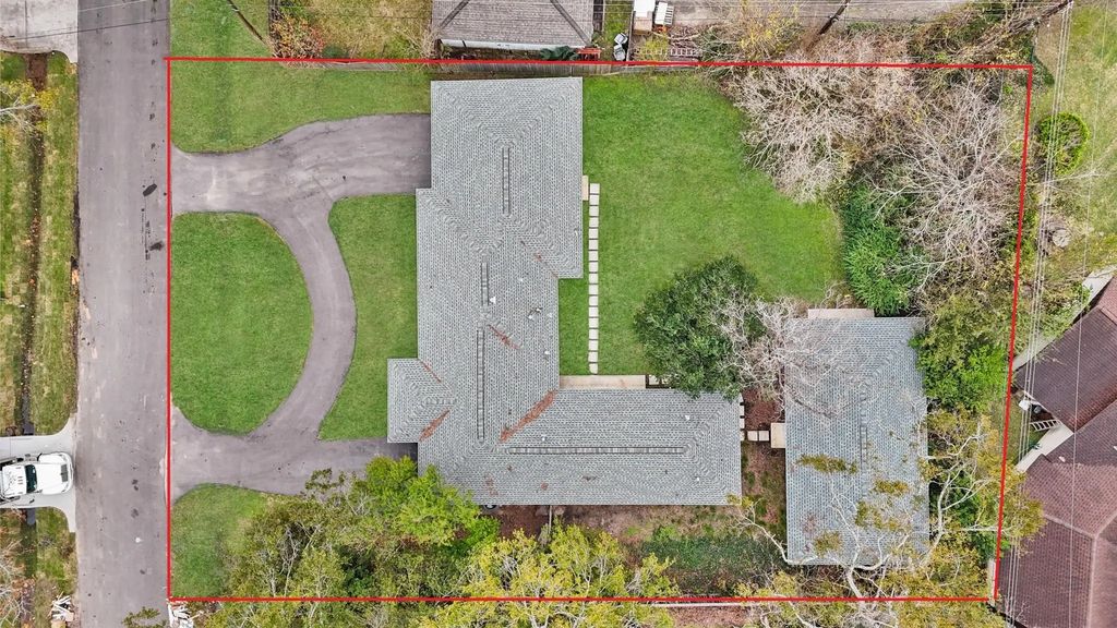 9313 Livernois Road, Houston