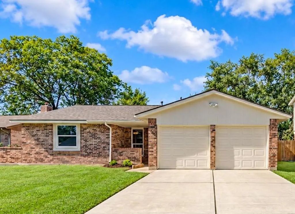15106 Cypress Green Drive, Cypress