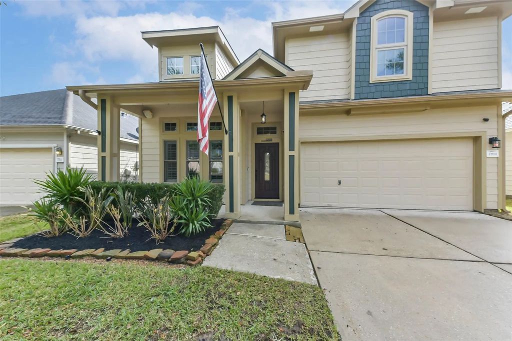 12918 Redbud Shores Lane, Houston