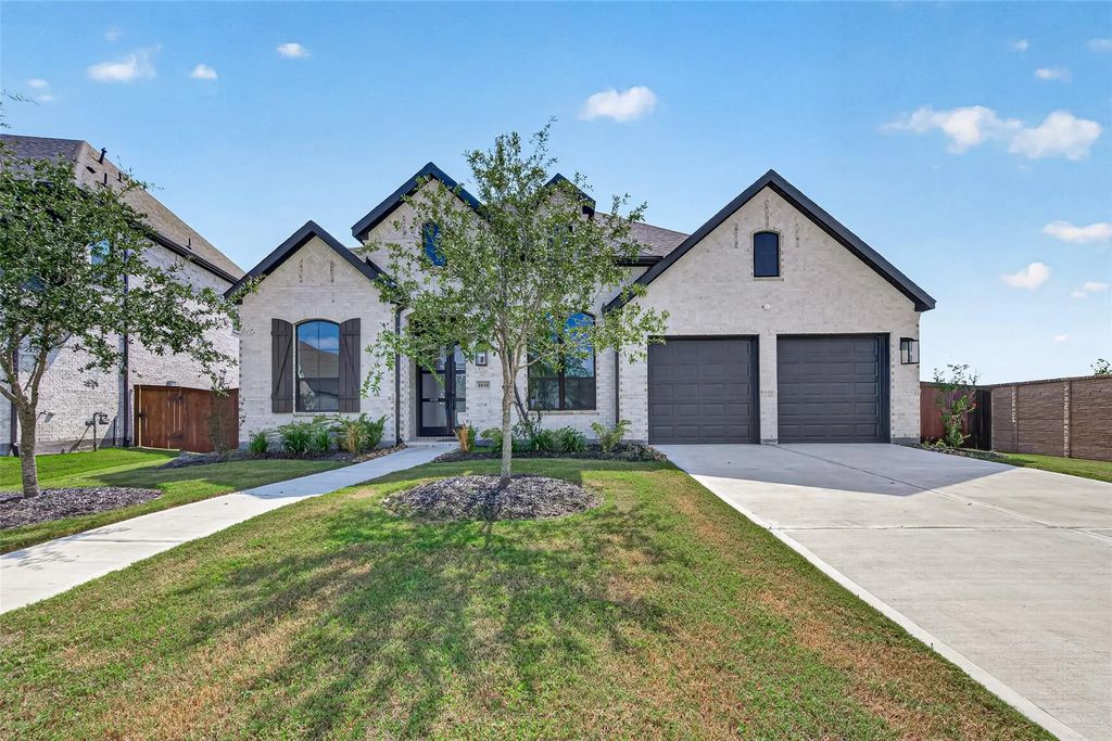 8818 Blue Grotto Lane, Manvel