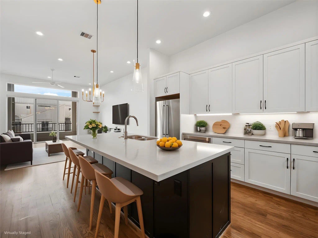 802 Detering Street, Houston