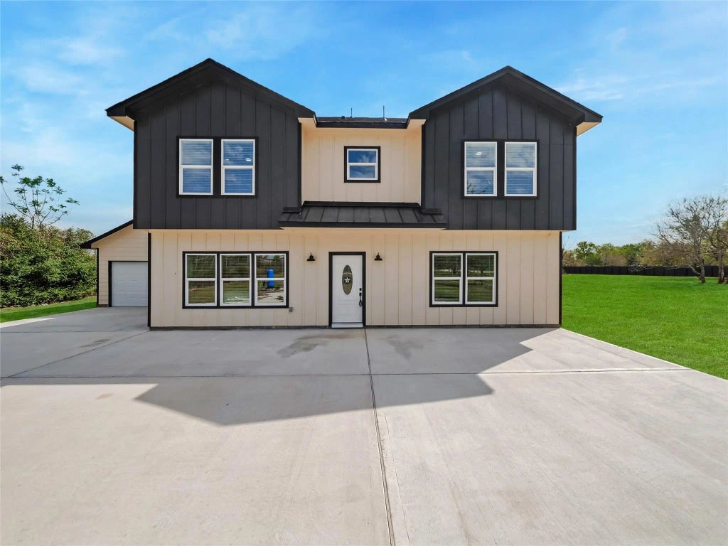 5068 Muske Lane, Brookshire