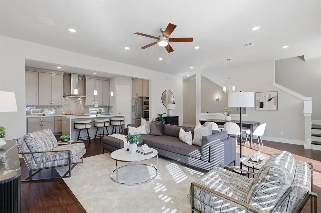 1444 W 34th 1/2 Street, Houston