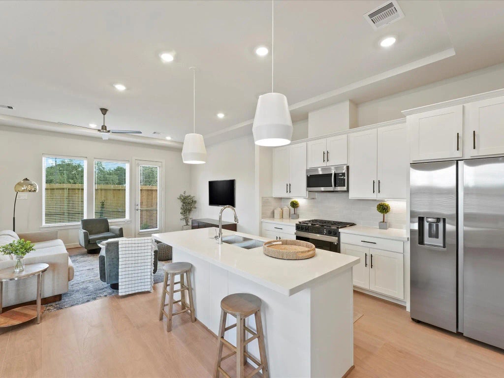 6443 Rena Street, Houston