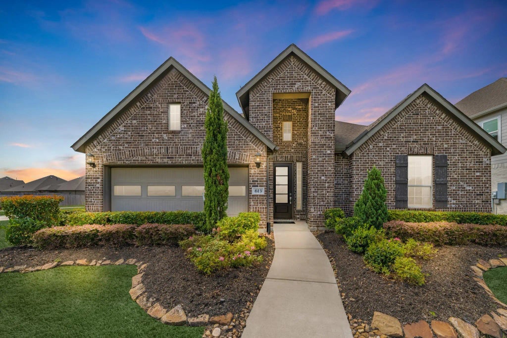 613 Westwood Drive, League City