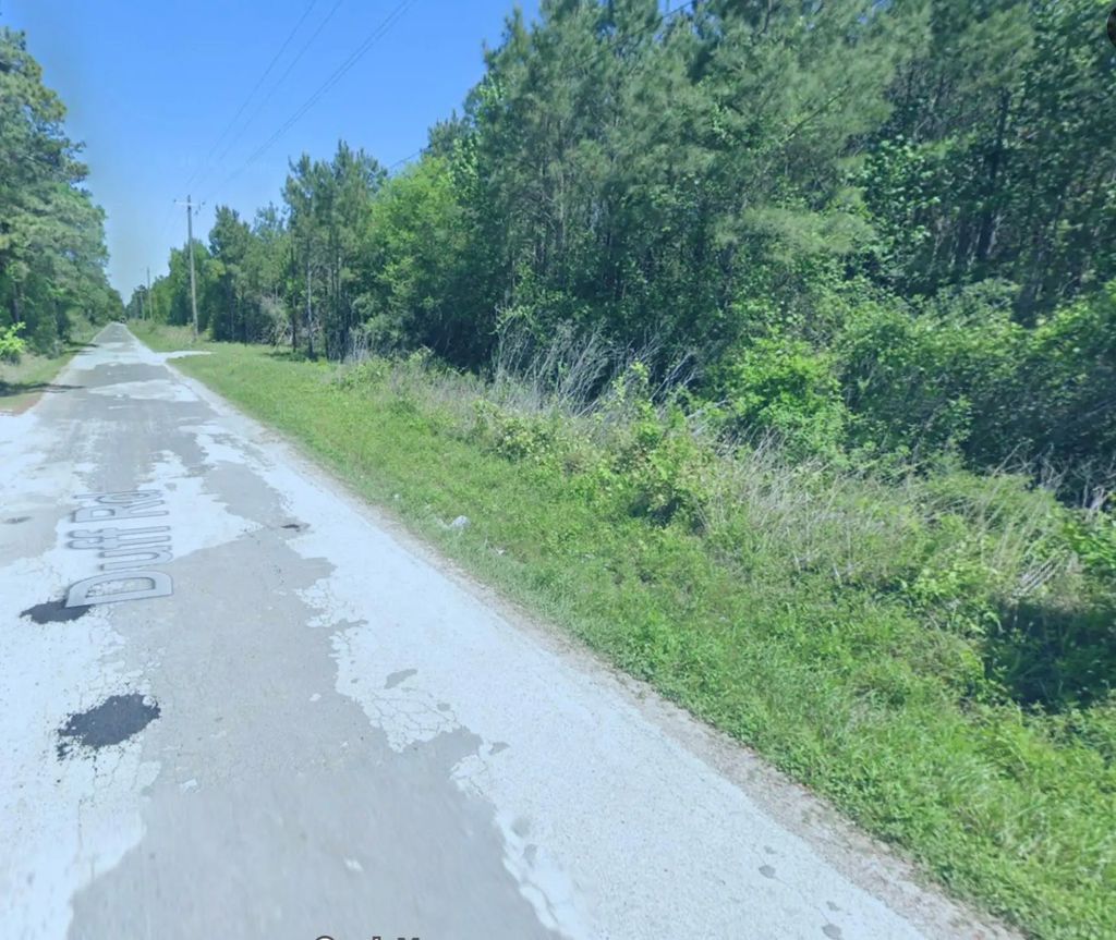 Duff Road, Livingston
