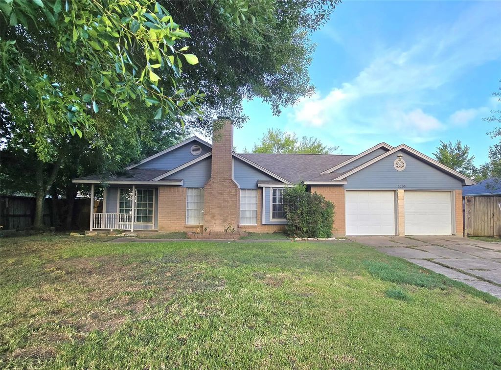 5205 Winding Brook Drive, Dickinson