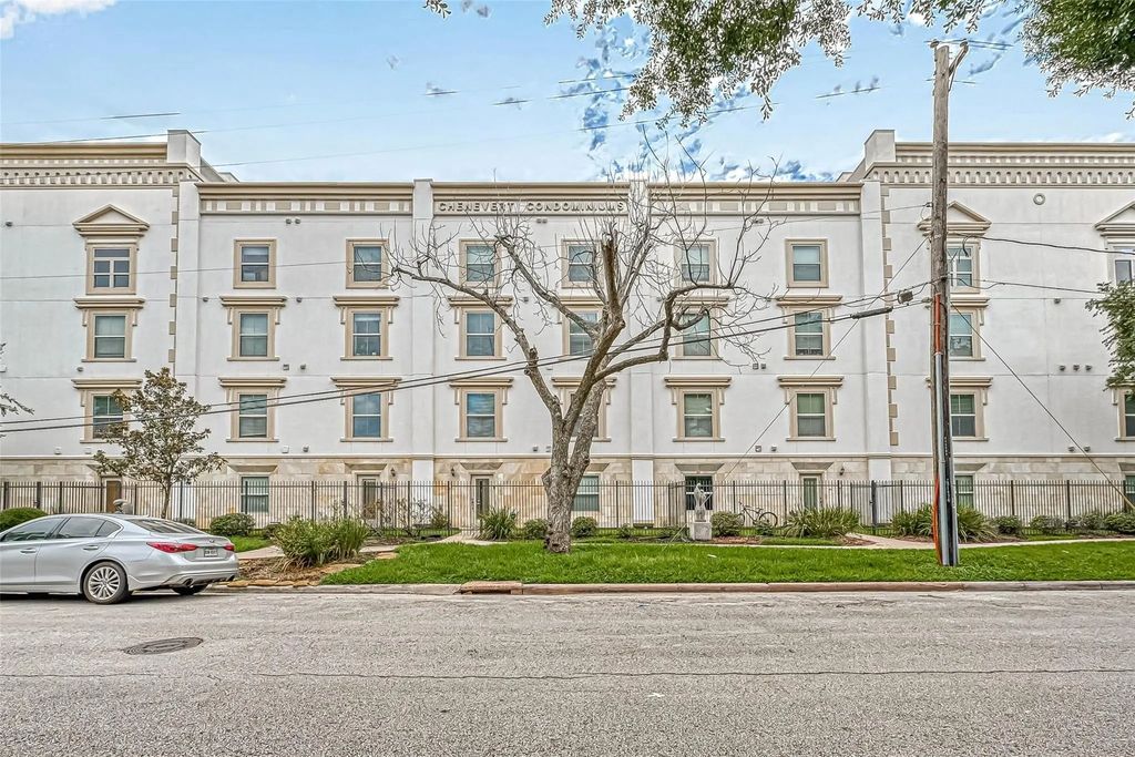 3501 Chenevert Street 17, Houston