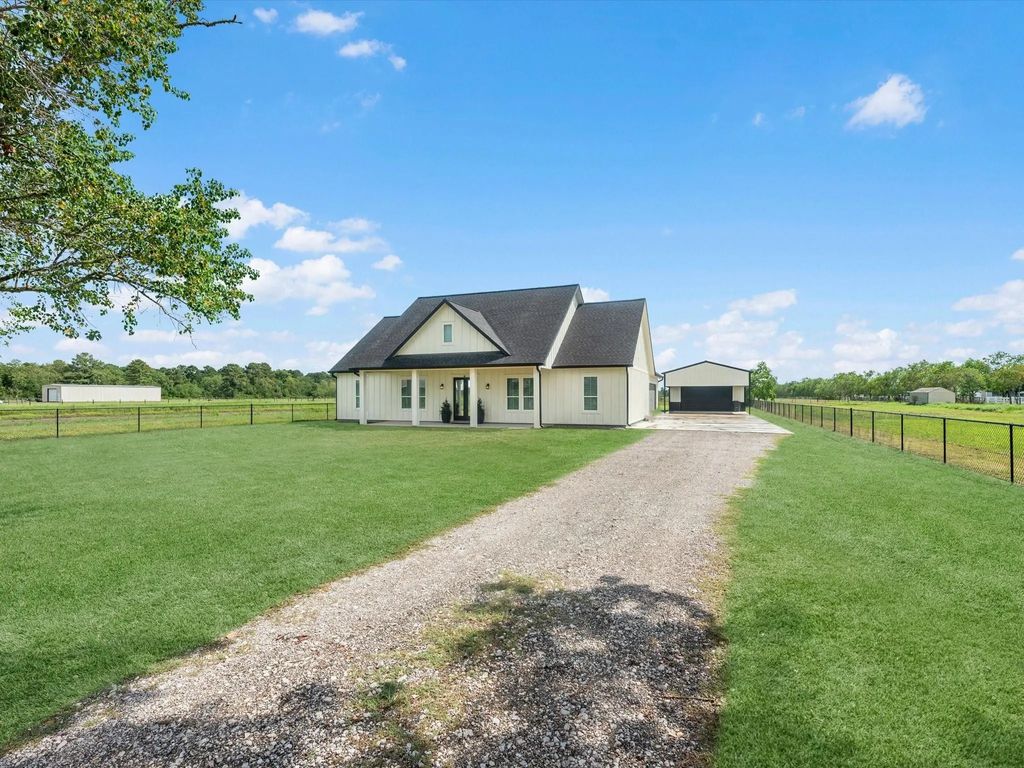15926 Bohemian Hall Road, Crosby