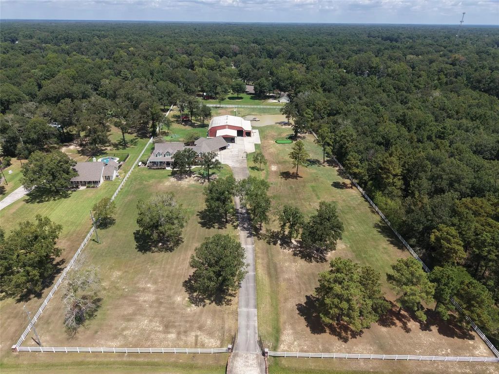 1111 Valley Commons Drive, Huffman
